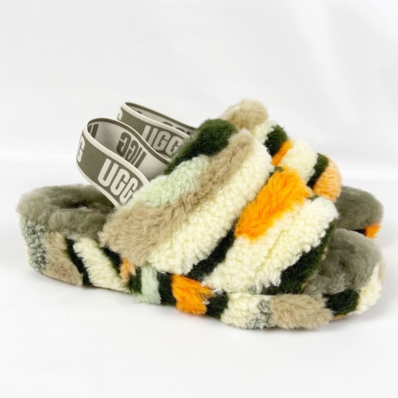 UGG Fluff Yeah Slide Cali Collage slippers in olive - Picture 2 of 12